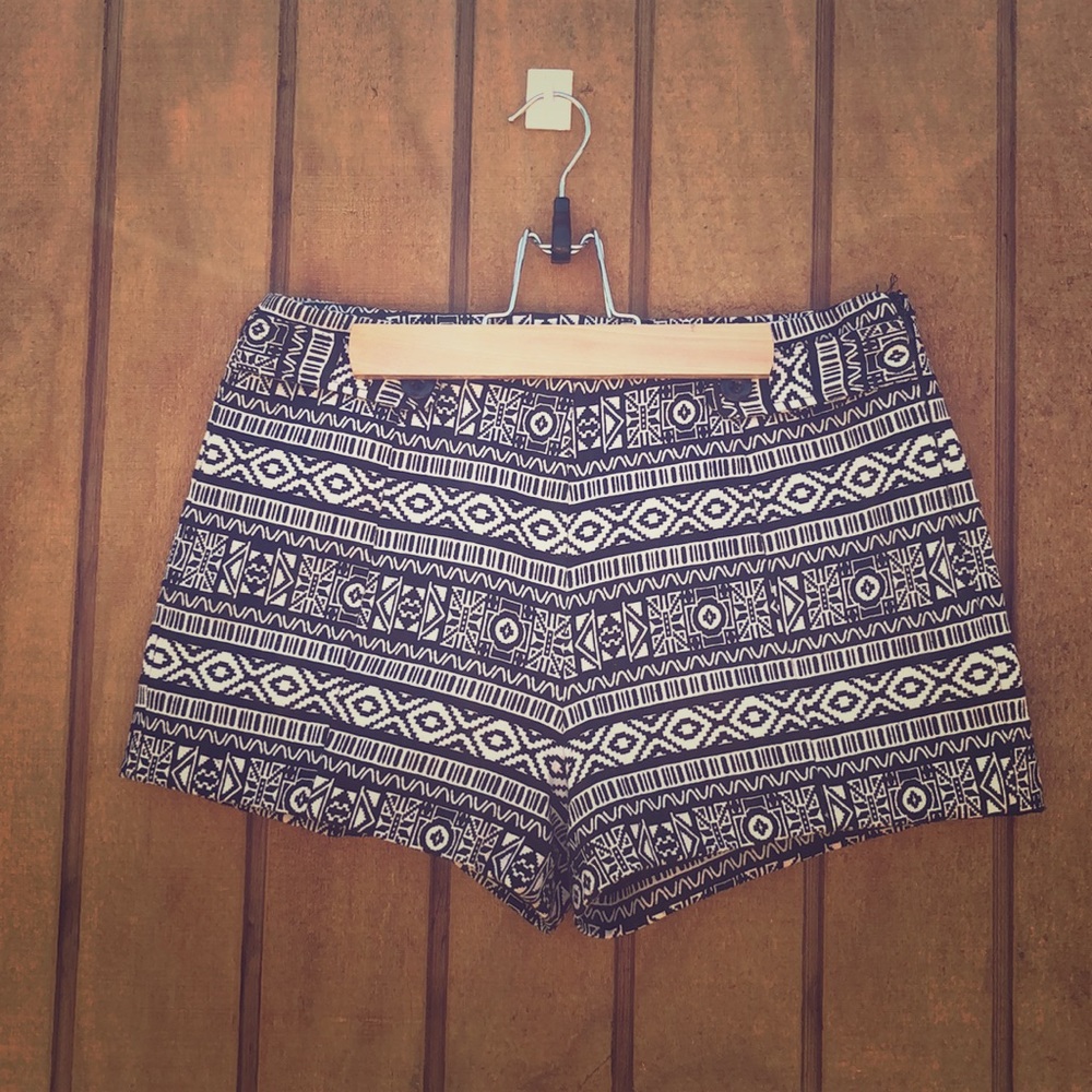 High waisted, Aztec patterned, short shorts